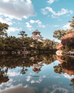 Reflection of Osaka Castle at the Japanese Garden - witandfolly.co