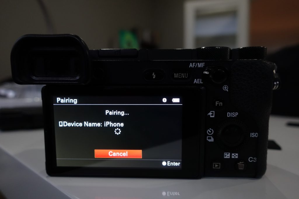 picture of camera menu while it's pairing through bluetooth with smartphone