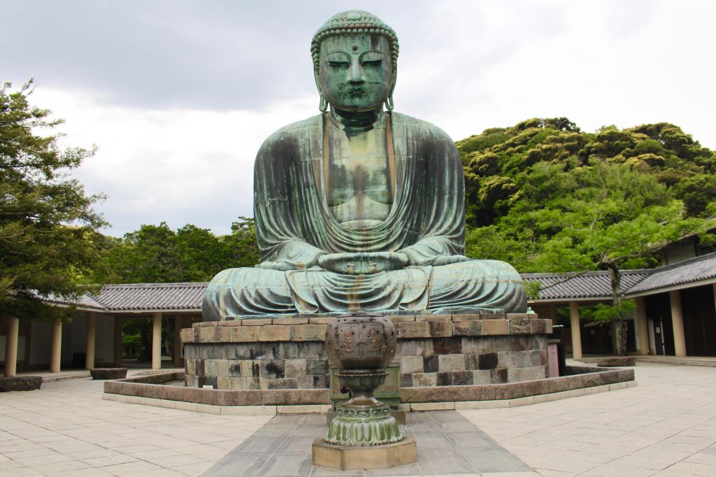 photo of great buddha at kamakura