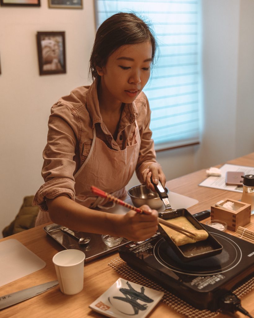 girl cooking tomago yaki