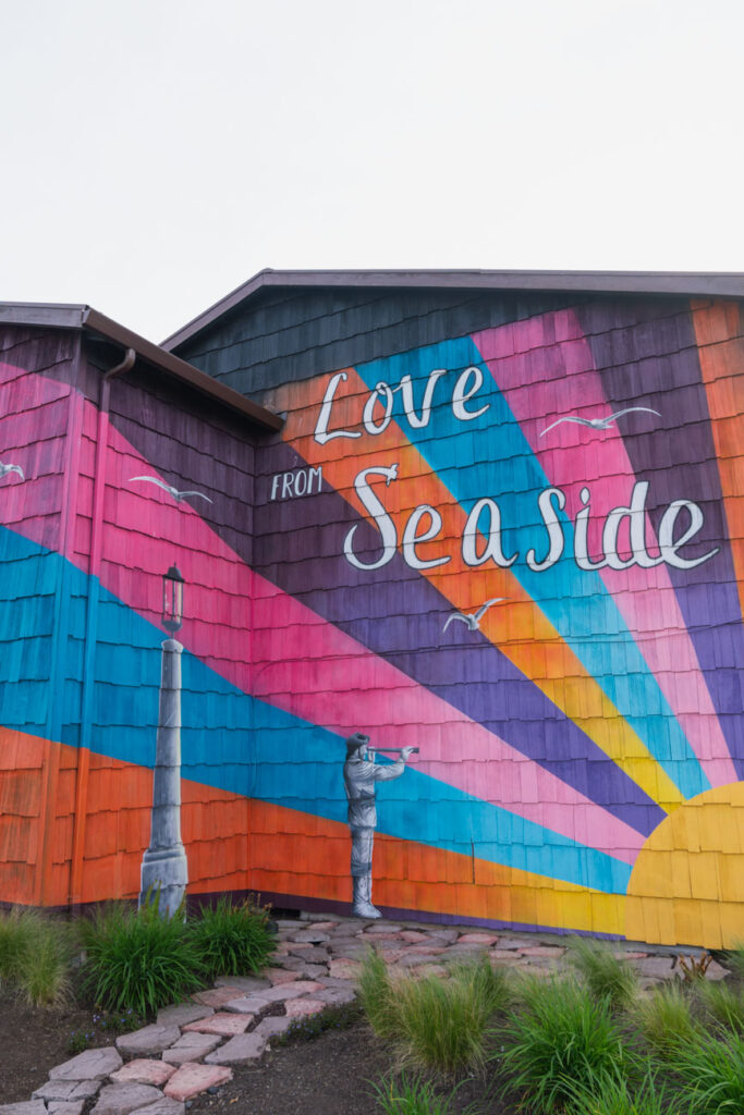 image of mural in seaside oregon